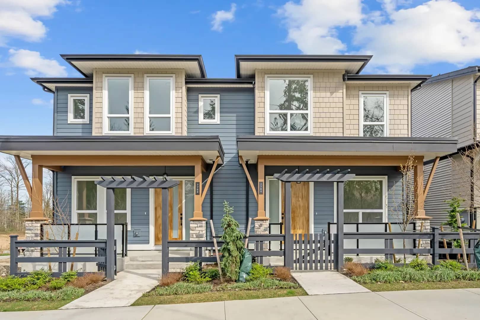 Latimer Landing Duplex's in Surrey
